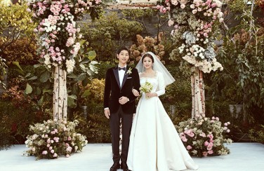 Chiêm ngưỡng những bộ váy cưới của sao Hàn đơn giản, nổi bật nhất